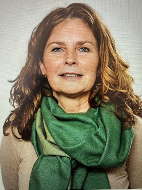 drs Y.F. (Yvonne ) Martens
